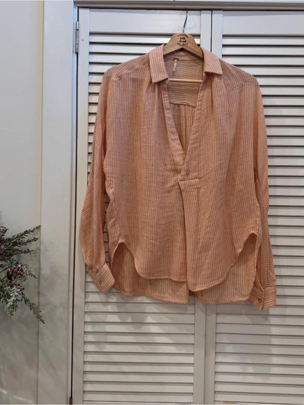 Free People Peach Button-Front Textured Blouse